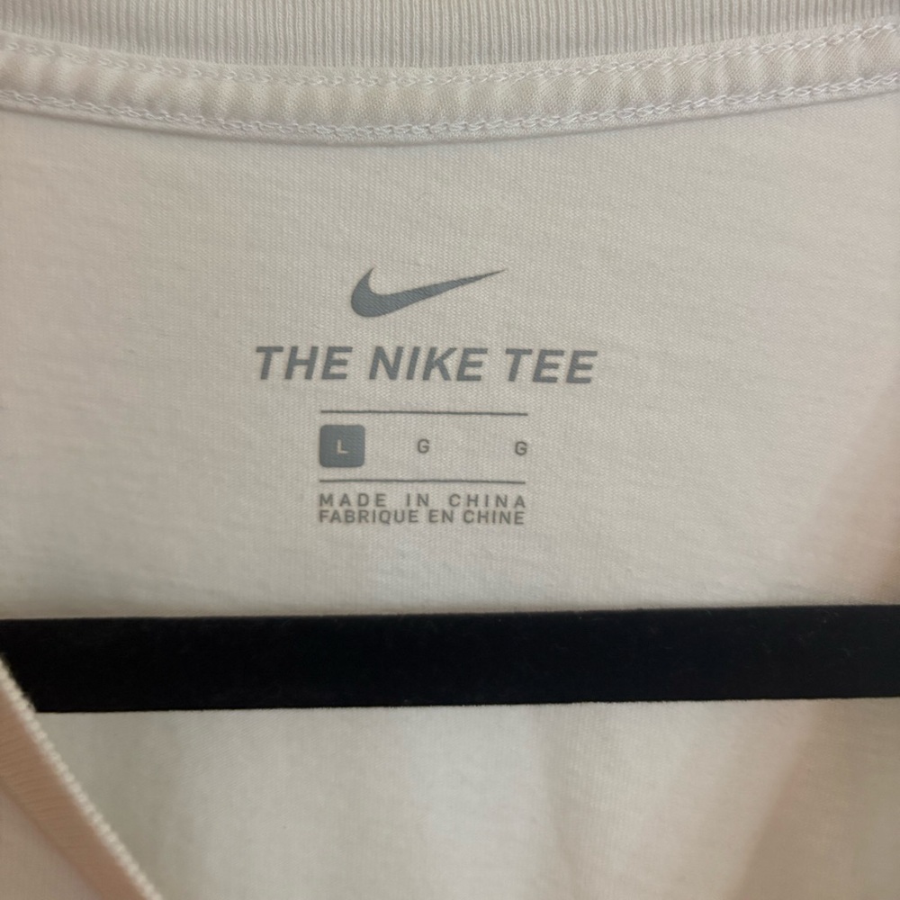 Nike Long Sleeve - Picture 3 of 3
